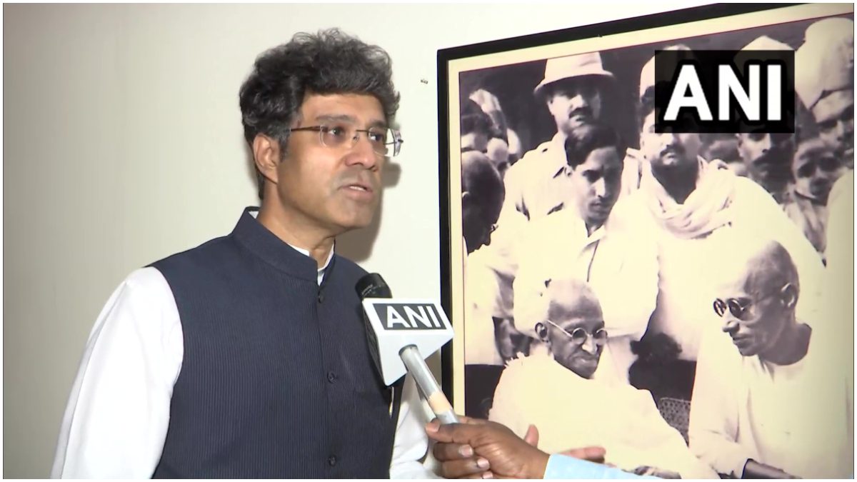 congress,cr kesavan resigns from the congress,cr kesavan resigns,congress vs bjp,cr kesavan congress,congress lader resigns,cr kesavan quits congress,sr kesavan resigns,cr kesavan,indian national congress,c r kesavan,kesavan quits,congress vs aap,congress latest,cr kesavan news,congress party,modi vs congress,cr kesavan news today,who is cr kesavan,cr kesavan quits,kesavan quits congress,congress news,congress leaders,congress news today