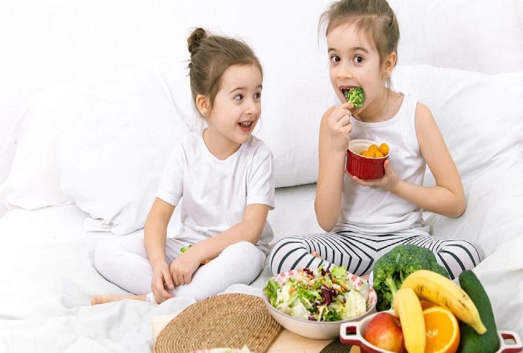 Health Tips: These fruits should be given to the child in the morning, they are very beneficial