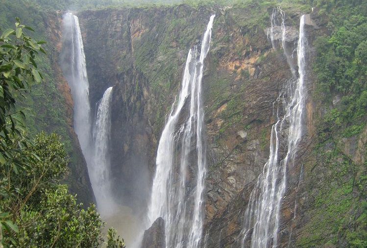 Travel Tips: You will also be happy by visiting this place, you will get to see a lot