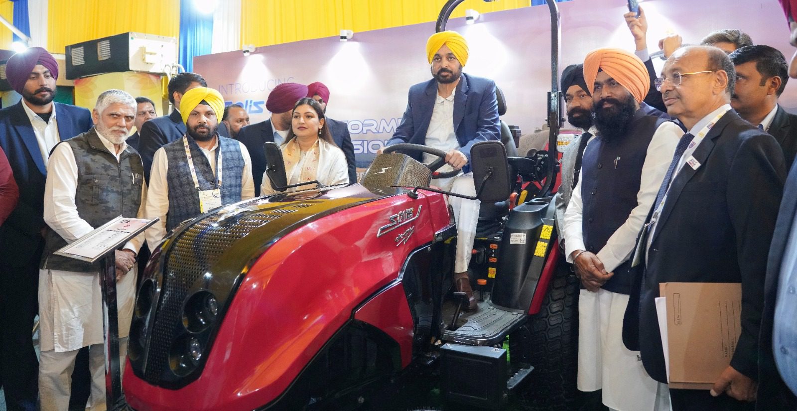Bussiness tycoons gives thumbs up to pro-industry policies of Bhagwant Mann government