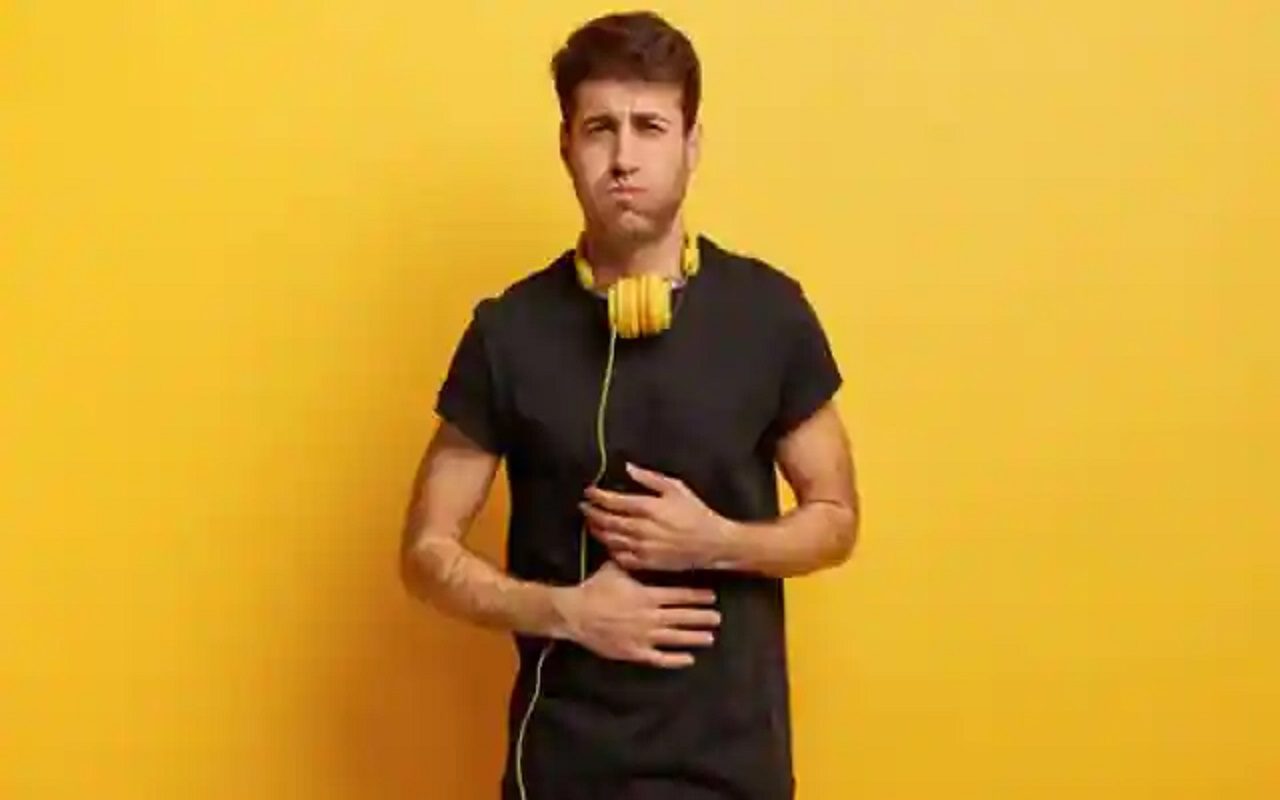 Health Tips: If you are troubled by the problem of constipation, then adopt this remedy, you will get benefit