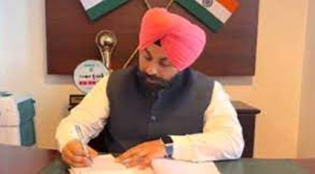 अप्रैल के अंत तक सरकारी स्कूलों में उपलब्ध होगी यूनिफॉर्म, हमारा लक्ष्य स्कूलों को बेहतर बनाना है 1 अप्रैल