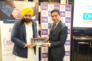 मुख्यमंत्री ने राज्य में विदेशी निवेश के लिए उच्चायुक्तों के साथ की मैराथन मुलाकातें