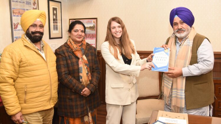 पंजाब के बाग़बानी क्षेत्र के लिए नवीनतम तकनीकें प्रदान करेगा इजराइल 1 पंजाब के बाग़बानी क्षेत्र के लिए नवीनतम तकनीकें प्रदान करेगा इजराइल