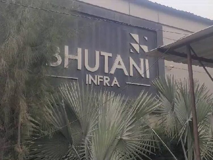 भूटानी व ग्रुप-108 में 200 लोगों ने खपाया ब्लैक मनी, 500 करोड़ रुपए के... 1 भूटानी व ग्रुप-108