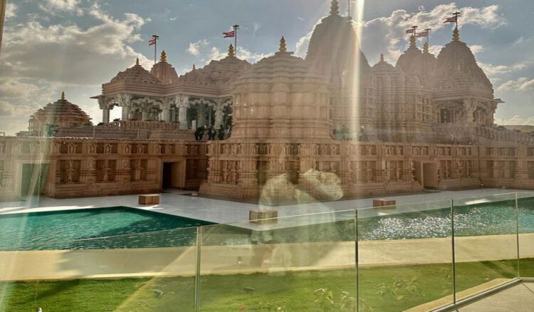 Abu Dhabi में हिंदू मंदिर के उद्घाटन का साक्षी बनकर हूं धन्य : Akshay Kumar