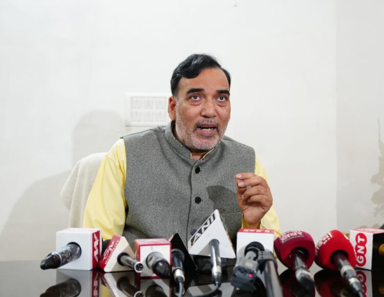 पगड़ी देश की सुरक्षा की गारंटी, पगड़ी पहनने वाले आइपीएस को खलिस्तानी बोलने पर भाजपा देश से माफी मांगे - आप 1 पगड़ी देश की सुरक्षा की गारंटी