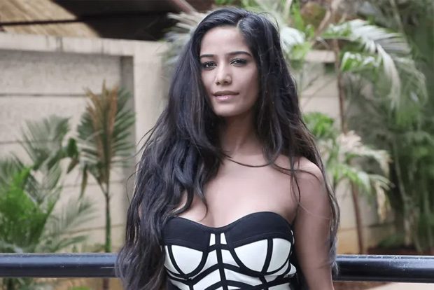 जिंदा हैं Poonam Pandey, वीडियो शेयर कर बोलीं, 'मैंने मौत का नाटक किया...'