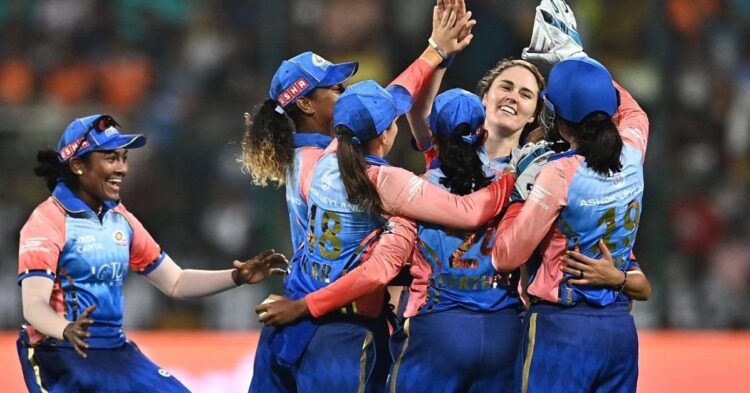 WPL 2 : Mumbai Indians की लगातार दूसरी जीत, अमेलिया केर का ऑलराउंड प्रदर्शन
