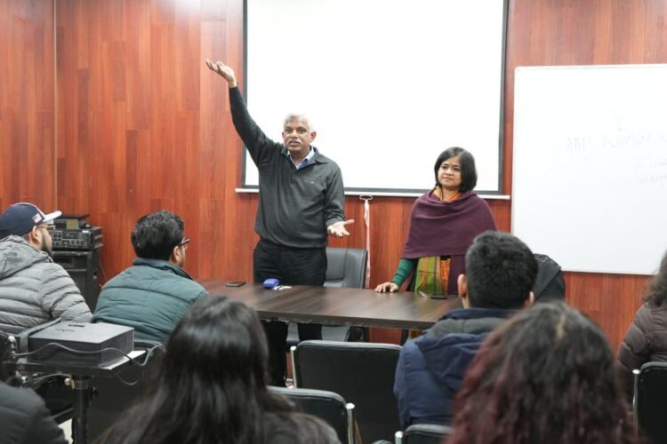 आम आदमी पार्टी ने कठिन चयन प्रक्रिया के बाद मिशन 2024 के लिए 20 अंबेडकर फेलोज को किया शामिल