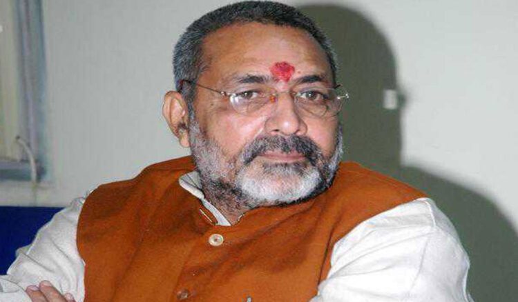 इंडिया गठबंधन परिवारवाद का, जबकि प्रधानमंत्री मोदी राष्ट्रवाद के प्रतीक : Giriraj Singh