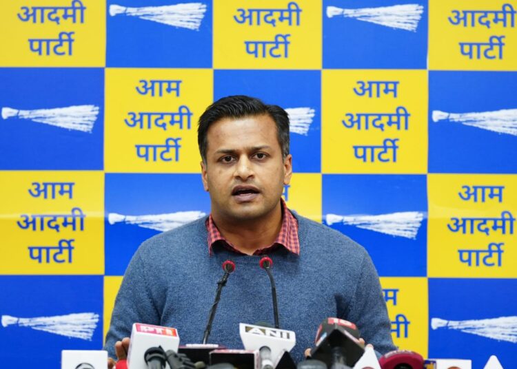 भाजपा ईडी को ‘‘आप’’ के पीछे लगाकर ‘‘केजरीवाल मॉडल ऑफ गवर्नेंस’’ पर हमला करना चाहती है