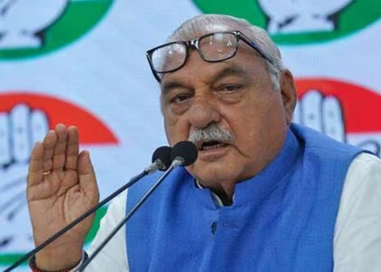 सरकार को आंदोलनकारी किसानों से करनी चाहिए बातचीत : Bhupinder Singh Hooda