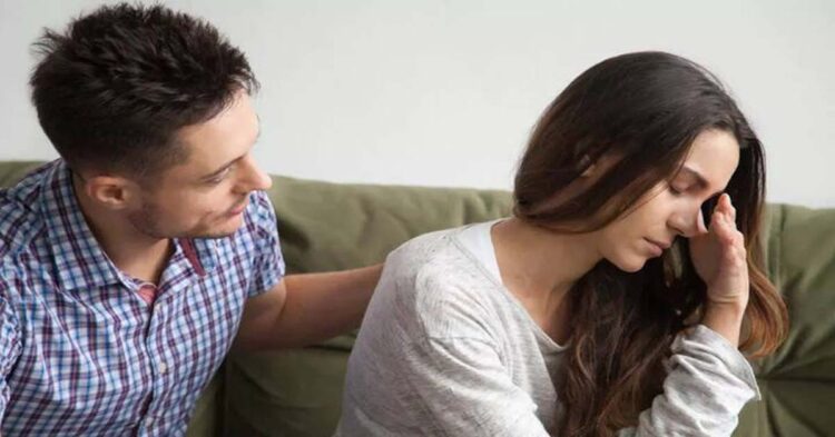 Relationship Tips: आपका पार्टनर भी करता है शक, तो अपनाएं ये तरीके 1 If Your Partner Also Doubts, Then Adopt These Methods