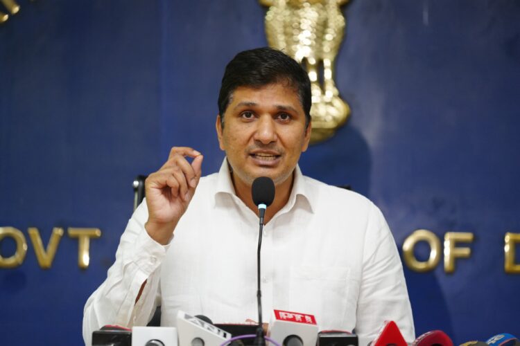 जेल में भी मुख्यमंत्री अरविंद केजरीवाल को दिल्ली वालों के स्वास्थ्य की चिंता : सौरभ भारद्वाज 1 The News Air