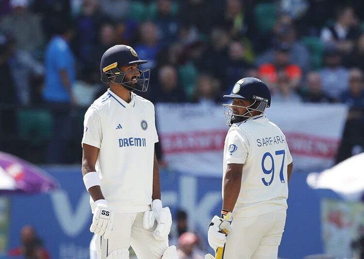 सरफराज और जुरेल को मिली खुशखबरी, BCCI के केंद्रीय अनुबंध में हुए शामिल