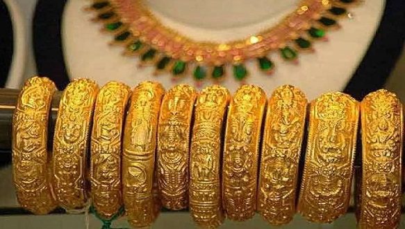 6 से 7 हजार रुपए सस्ता होने वाला है सोना, खरीदारी के लिए रहें तैयार