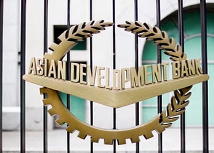 ADB Expressed Confidence In Indian Economy, Increased GDP Growth Rate Estimate By 7%