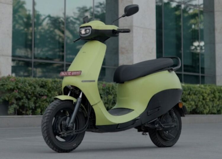 Ola लाया अपने आप चलने वाला इलेक्ट्रिक स्कूटर, खुद करेगा बैलेंस