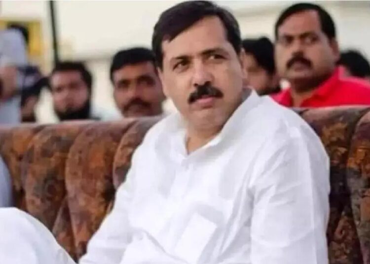 पूर्व सांसद धनंजय सिंह की बदली गई जेल, जौनपुर से भेजा गया बरेली सेंट्रल जेल