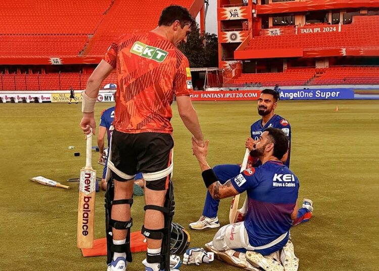 SRH vs RCB: उधर विराट कोहली इधर पैट कमिंस, दोनों ने बरसाए छक्के,