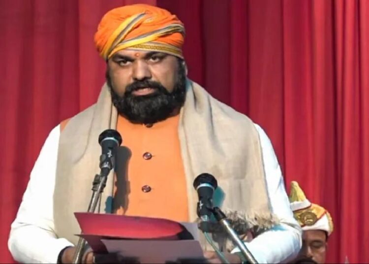 जमीन देने पर ही युवाओं को मिलती थी नौकरी: डिप्टी CM सम्राट चौधरी Youth Used To Get Jobs Only After Giving Land: Deputy CM Samrat Chaudhary