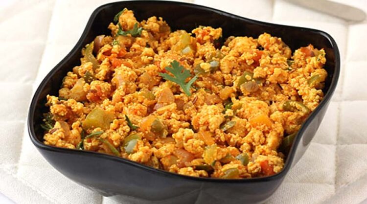 पनीर भुर्जी में मिलाए ये 3 सीक्रेट सामग्री…स्वाद में आएगा नयापन , जानिए झटपट व बेहद स्वादिष्ट रेसिपी