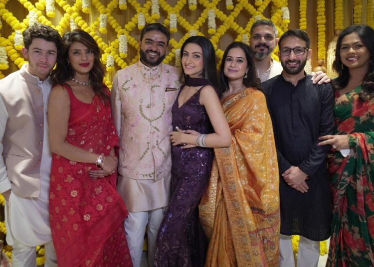 प्रियंका चोपड़ा के भाई का हुआ दूसरी बार रोका, कौन हैं एक्ट्रेस की होने वाली भाभी?