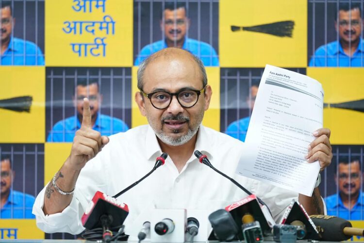 चुनाव आयोेग ने बिना बदलाव के ‘‘आप’’ के कैंपेन सॉन्ग को दी मंजूरी- दिलीप पांडे 1 Dilip Pandey