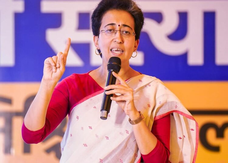 जलमंत्री आतिशी