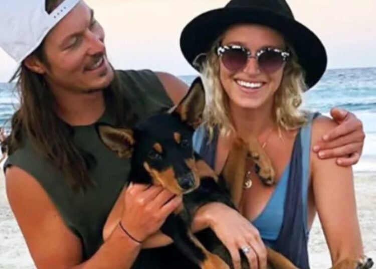 डेढ़ साल पहले हुई पति की मौत, फिर उसी के बच्चे की मां बनी महिला, आखिर कैसे?