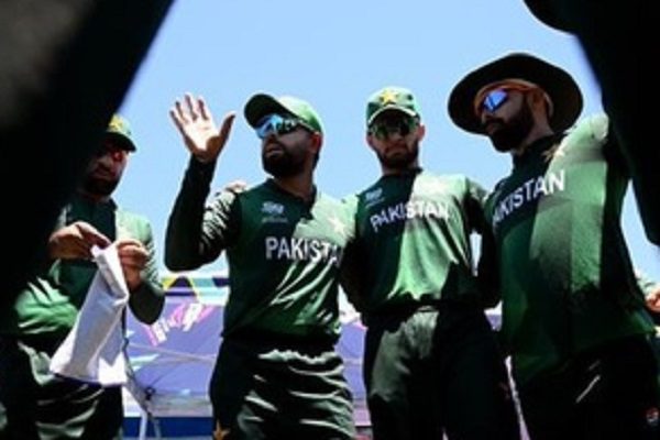 पाकिस्तान तीनों विभागों में अच्छा नहीं खेला : बाबर आजम