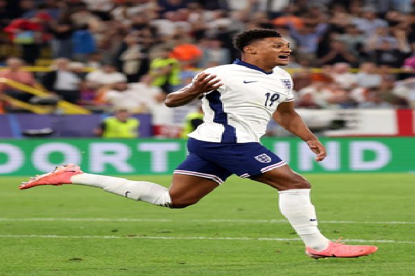 इंग्लैंड ने नीदरलैंड को चौंकाया, यूरो फाइनल में स्पेन से भिड़ंत 