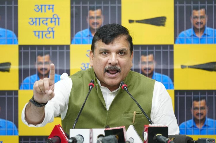 भाजपा-एलजी मिलकर सीएम केजरीवाल को जेल में जान से मारने की साजिश रच रहे- संजय सिंह 1 भाजपा-एलजी