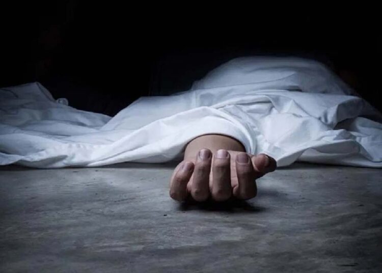 जमीन के बंटवारे के लिए बेटा बन गया हैवान,अपनी ही माँ की मशीन से काटकर की हत्या