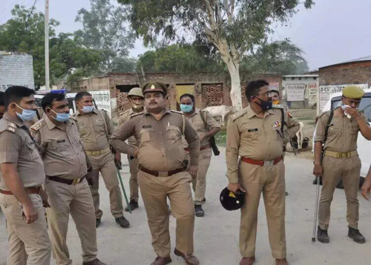 यूपी पुलिस ने मैनपुरी में ‘भोले बाबा’ की तलाश में चलाया तलाशी अभियान