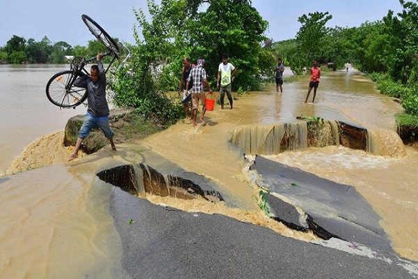 Punjab Flood Alert: 2 दिन Heavy Rain का खतरा, डैम से छोड़ा गया लाखों लीटर पानी 1 बाढ़ ने असम में मचाई तबाही, मुश्किल में 22 लाख लोग, 62 लोगों की मौत