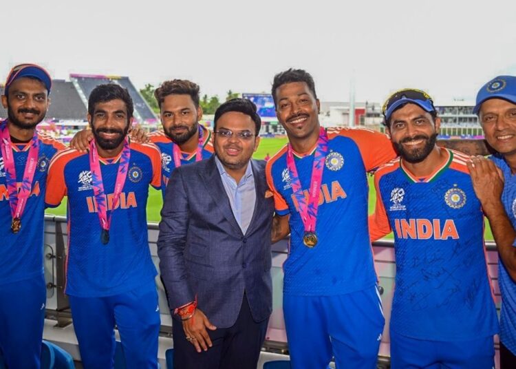 गौतम गंभीर के आते ही टीम इंडिया के इस बड़े खिलाड़ी का वनडे करियर खत्म?