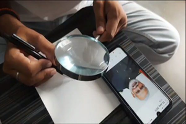 BHU के छात्र ने बनाई PM मोदी की 8 MM की पेंटिंग, World Greatest Record में दर्ज हुआ नाम