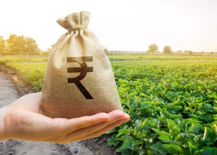 सवा लाख किसानों को 71 करोड़ का ‘योगी मरहम’