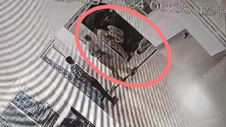 थाने में फरियाद लेकर आया और हो गई हार्ट अटैक से मौत