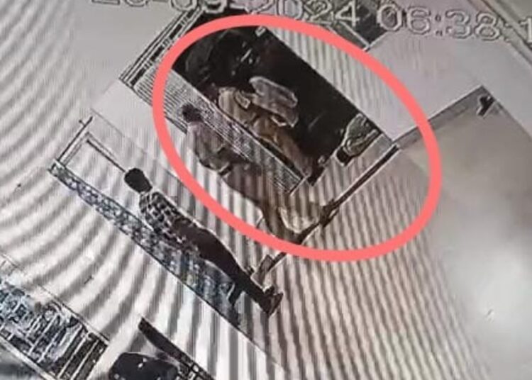 थाने में फरियाद लेकर आया और हो गई हार्ट अटैक से मौत