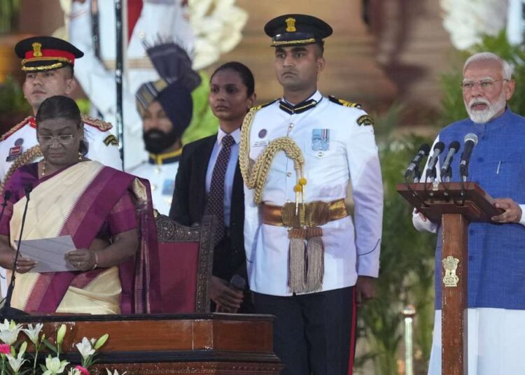 राष्ट्रपति मुर्मू ने PM मोदी को दी जन्मदिन की बधाई