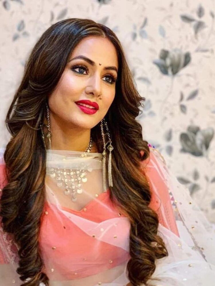 हर चेहरे के लिए परफेक्ट ये Latest Design Nose Ring