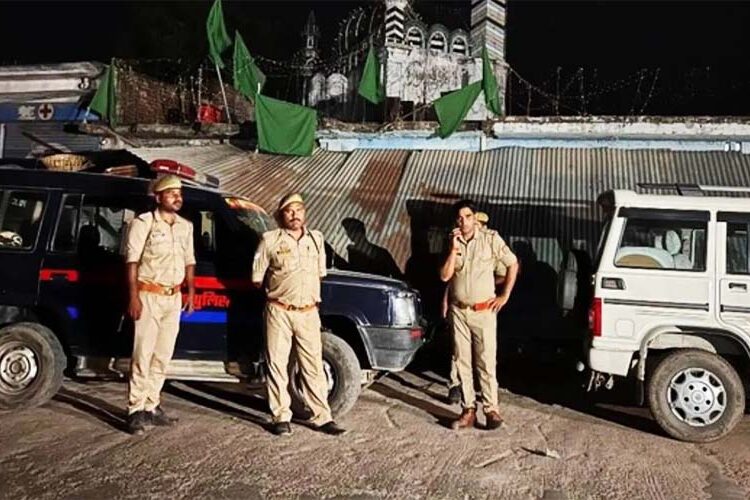 बहराइच में अब संभले हालात, इंटरनेट सेवाएं हुई बहाल