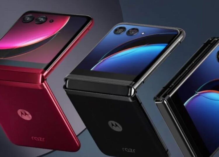 Motorola ने दी खुशखबरी, मार्केट में लॉन्च करेगा नया फोल्डेबल फोन