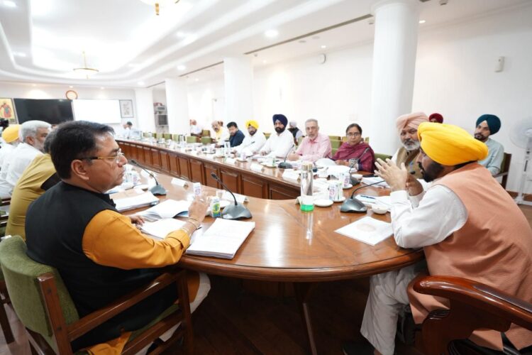 पंजाब की जेलों में 'स्निफर सुपरकॉप्स' का पहरा! मान सरकार ने जेलों में नशे की जड़ें काटने का ऐतिहासिक फैसला! 1 Cm mann