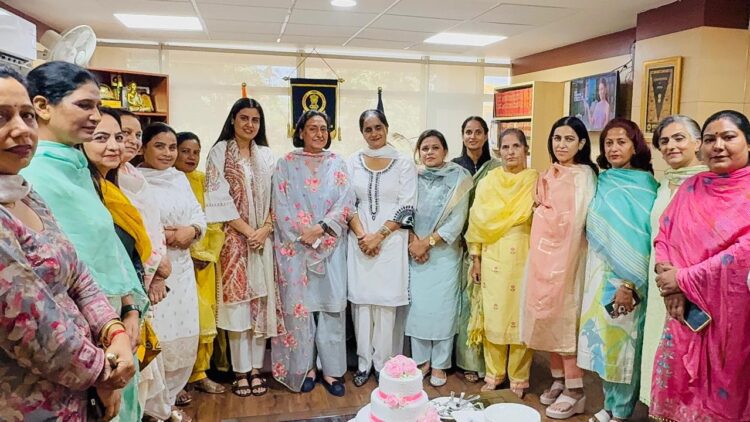 Punjab Women Commission Update: नई टीम ने संभाली जिम्मेदारी, महिला सशक्तिकरण पर फोकस! 1 Women