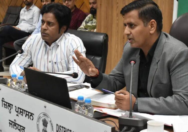 मान सरकार है हर जीव के साथ 1 Animal