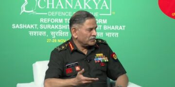 Delhi Blast: 'ऑपरेशन सिंदूर तो ट्रेलर था', Army Chief Upendra Dwivedi की पाकिस्तान को चेतावनी 15 Army Chief Upendra Dwivedi